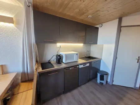Studio rénové au pied des pistes, vue Mont Blanc - Photo 5