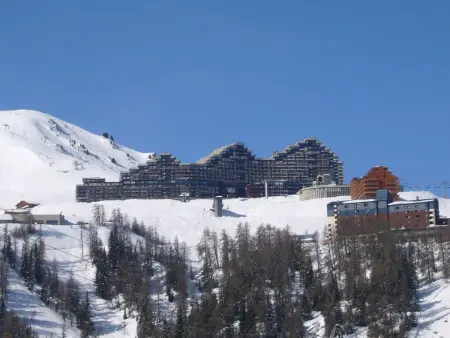 Superbe studio étage élevé  Ski aux pieds  Vue pistes - Photo 12