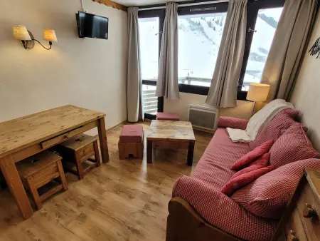 Jolie studio étage élevé  Ski aux pieds  Vue pistes - Photo 3