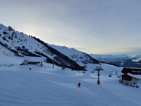 Jolie studio étage élevé  Ski aux pieds  Vue pistes - Photo 9