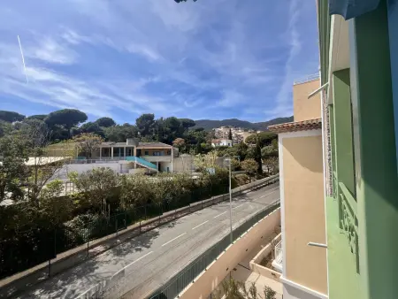 Appartement moderne avec piscine, climatisation et parking à Cavalaire-sur-Mer - Photo 20