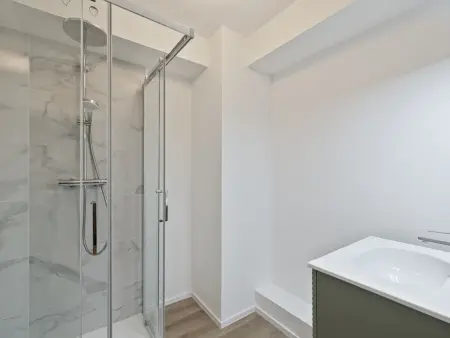 Appartement neuf au village avec parking à Serre Chevalier - Photo 8