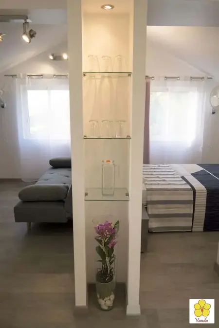 Appartement spacieux avec vue mer à Saint-Leu - 41 m² - Photo 4