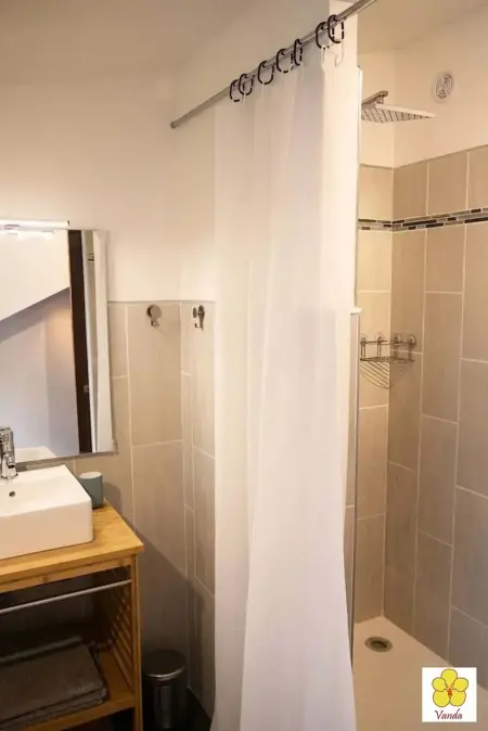 Appartement spacieux avec vue mer à Saint-Leu - 41 m² - Photo 7