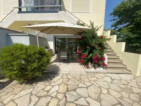 Appartement confortable à Aigues-Mortes de 60 m² - Photo 2