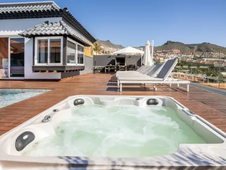 Villa moderne avec piscine chauffée et jardin à Costa Adeje - Photo 8
