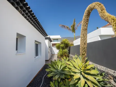 Villa moderne avec piscine chauffée et jardin à Costa Adeje - Photo 13