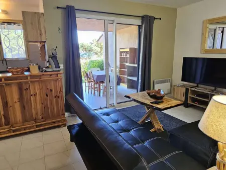 Appartement rénové 3* avec piscine et tennis à 500m de la plage - Photo 2