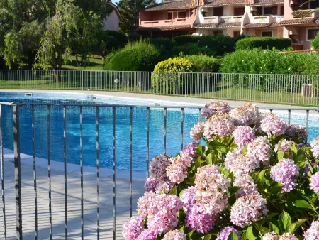 Appartement rénové 3* avec piscine et tennis à 500m de la plage - Photo 21