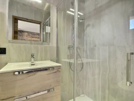 Chalet neuf avec jacuzzi et sauna, Chalet 12 personnes à La Plagne - Photo 11