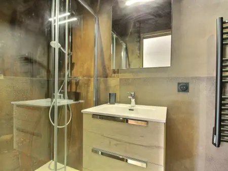Chalet neuf avec jacuzzi et sauna, Chalet 12 personnes à La Plagne - Photo 13