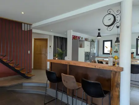 Maison élégante avec piscine privative, jardin clos et animaux admis - Photo 19