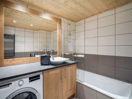 Appartement à Bisanne 1500, 6 personnes, parking inclus - Photo 9