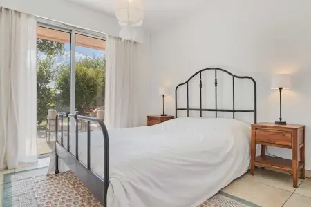 AP-652-PERTUADES, Villa climatisée avec piscine et jacuzzi 3 chambres/6 personnes - Vallauris - Photo 208