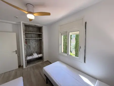 Appartement charmant 4 pers. à Roses avec piscine - Photo 12
