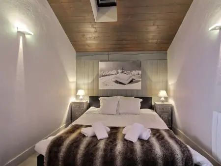 Chalet spacieux avec terrasse et jacuzzi, proche des pistes pour 14 personnes - Photo 7