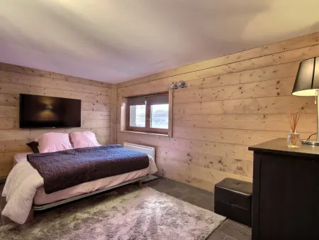 Chalet spacieux avec terrasse et jacuzzi, proche des pistes pour 14 personnes - Photo 12