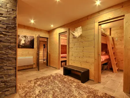 Chalet spacieux avec terrasse et jacuzzi, proche des pistes pour 14 personnes - Photo 20
