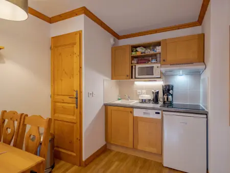 Bel appartement 2 pièces pour 4 personnes, parking, balcon sud - Photo 5