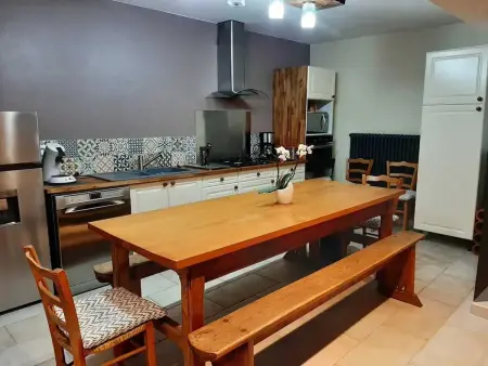 Maison accueillante à Clermont-Créans, 70m² avec jardin - Photo 6
