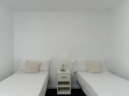Appartement rénové 3 chambres - Plage de Playamar, Torremolinos - Photo 14