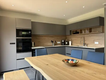 Maison moderne à Villard-de-Lans avec 8 couchages, parking et WiFi - Photo 2