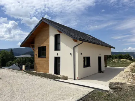 Maison moderne à Villard-de-Lans avec 8 couchages, parking et WiFi - Photo 13