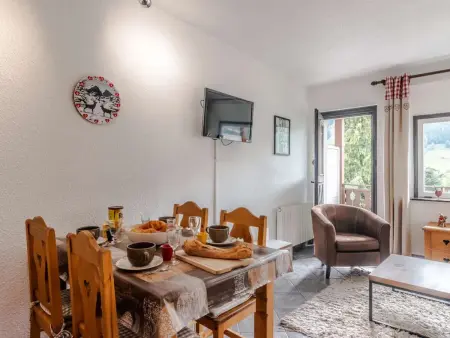 Charmant appartement à Morzine avec balcon, animaux acceptés - Photo 1
