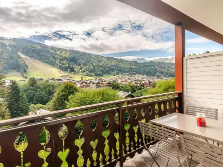 Charmant appartement à Morzine avec balcon, animaux acceptés - Photo 8