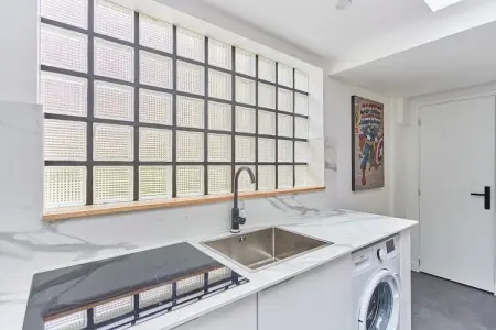 REUNION NEW, Superbe Loft AC Paris Père Lachaise 3 ch - Photo 7