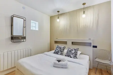 REUNION NEW, Superbe Loft AC Paris Père Lachaise 3 ch - Photo 12