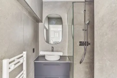 REUNION NEW, Superbe Loft AC Paris Père Lachaise 3 ch - Photo 13