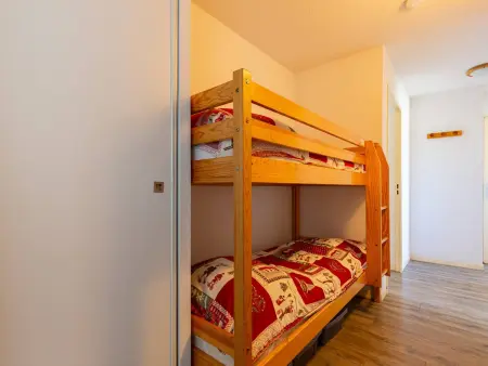 Appartement familial 8 personnes, vue montagnes, proche pistes - Photo 8