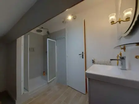 Maison spacieuse avec piscine à La Bazoche-Gouet - Photo 25