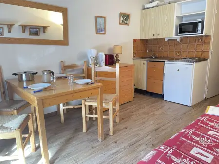 Studio montagne 4 pers, Sud, Ski aux pieds, Appartement 4 personnes à Risoul - Photo 5