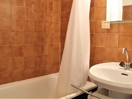 Studio montagne 4 pers, Sud, Ski aux pieds, Appartement 4 personnes à Risoul - Photo 10