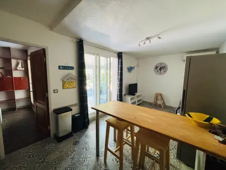 Appartement T2 avec Jardin et Parking Proche Plage - Photo 4