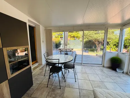 Appartement T2 avec Jardin et Parking Proche Plage - Photo 8