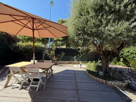 Appartement T2 avec Jardin et Parking Proche Plage - Photo 10