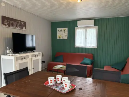 Gîte champêtre avec piscine couverte en Auvergne - Photo 9