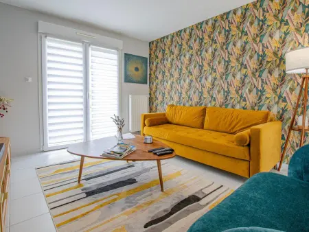 Gîte moderne à Bréviandes avec jardin et terrasse - Photo 7