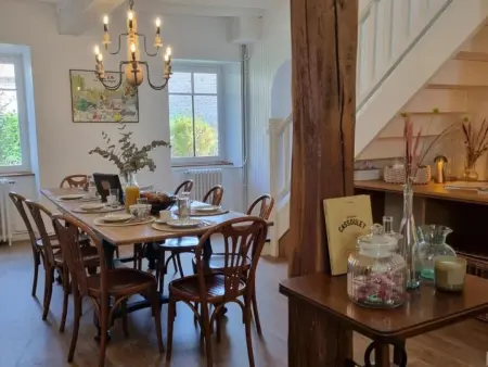 Gîte Charme et Confort à Saint-Haon-le-Châtel, Animaux admis - Photo 8
