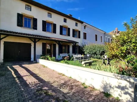 Gîte Charme et Confort à Saint-Haon-le-Châtel, Animaux admis - Photo 28