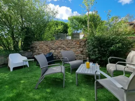 Gîte Charme et Confort à Saint-Haon-le-Châtel, Animaux admis - Photo 35