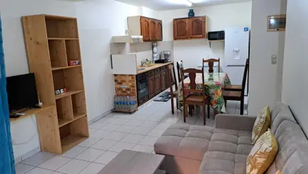 Appartement confortable à Le Lamentin, 70 m², jardin - Photo 12