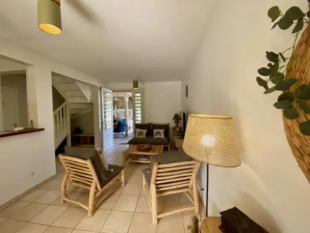 Maison confort à Sainte-Anne avec jardin et Wi-Fi - Photo 1