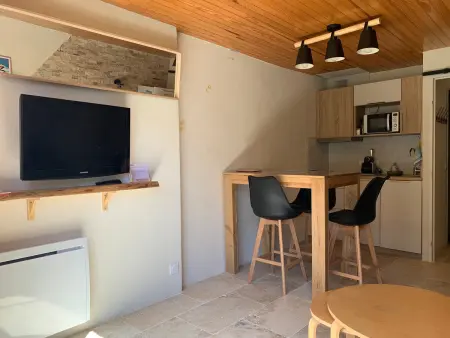 Studio rénové 4 pers, balcon, vue forêt Montagne - Photo 11