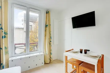 JB-19-HERVET-2, Studio Moderne - 2P - Rueil-Malmaison - Photo 8