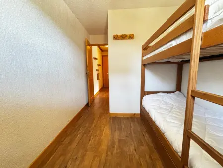 Appartement au cœur du village avec piscine et terrasse - Photo 15