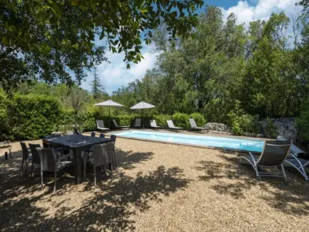 Grenadiers, Ancienne magnanerie de charme avec piscine - Photo 2